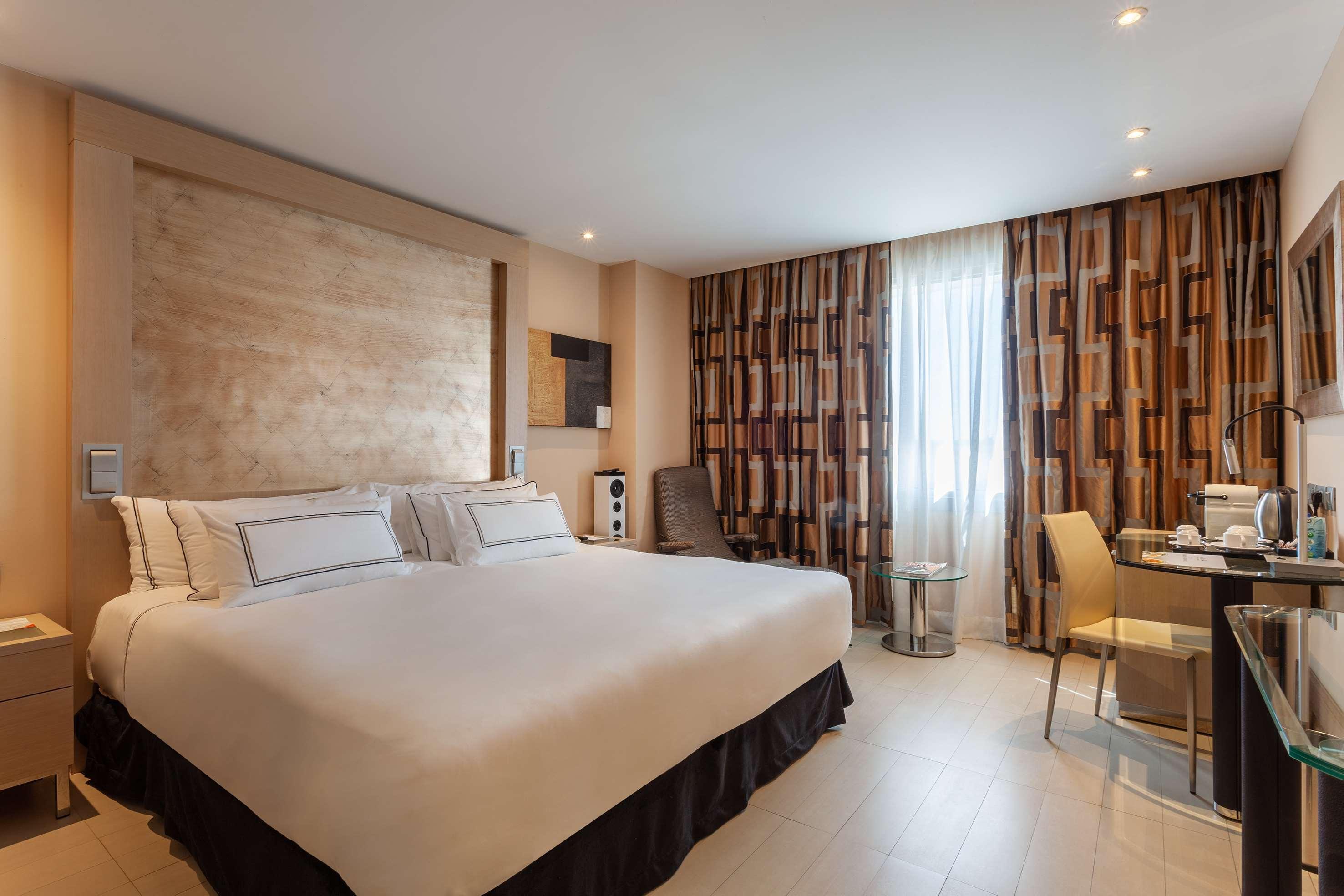The Level At Melia Sevilla Ngoại thất bức ảnh