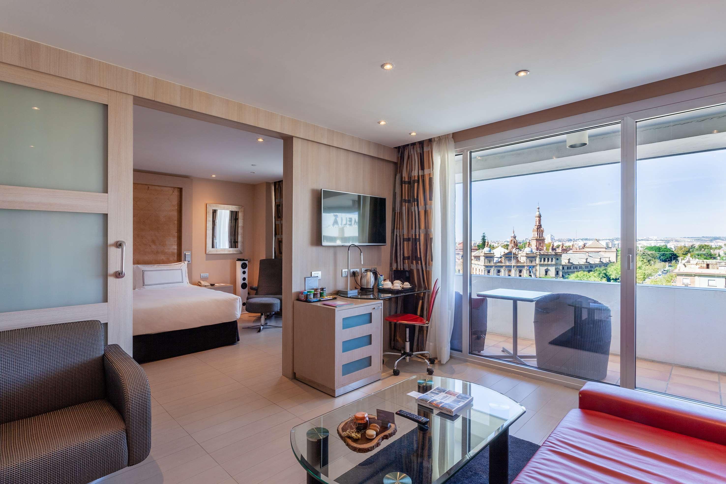 The Level At Melia Sevilla Ngoại thất bức ảnh