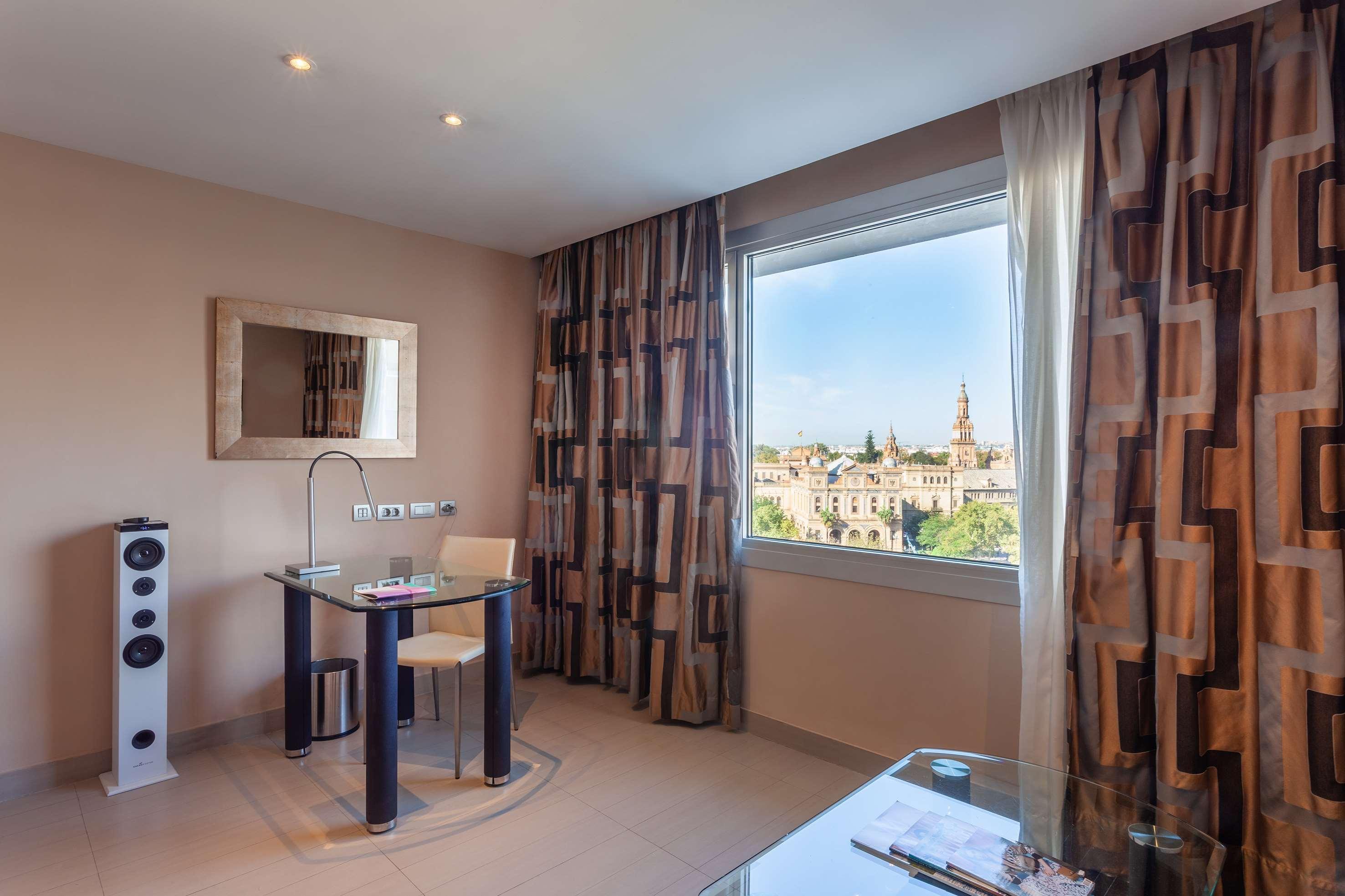 The Level At Melia Sevilla Ngoại thất bức ảnh